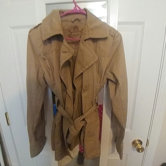 Jacket - Picture 1 of 2